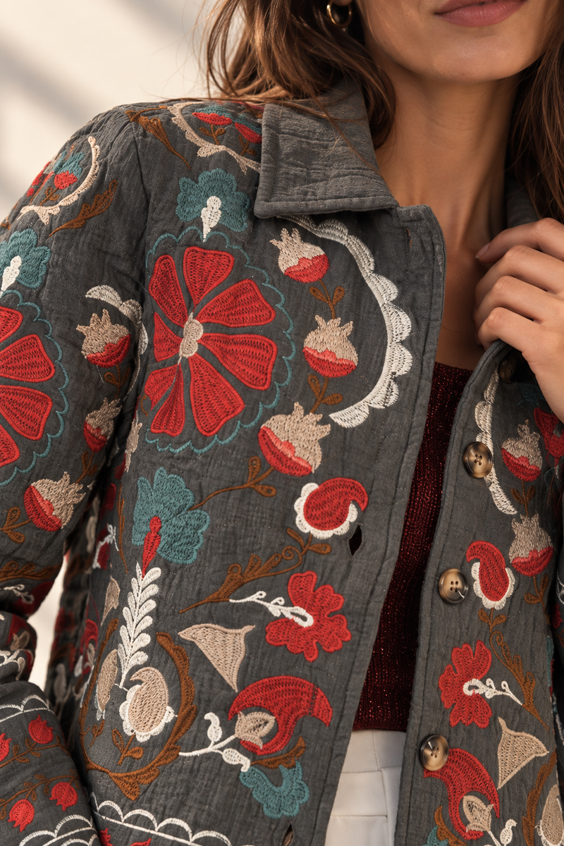 Chaqueta Bordada Sobe